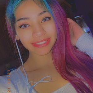 Meet your Posher, Tomilee